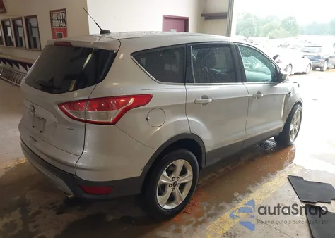 2016 Ford Escape Se z USA, uszkodzony, nr VIN 1FMCU0G78GUA36442